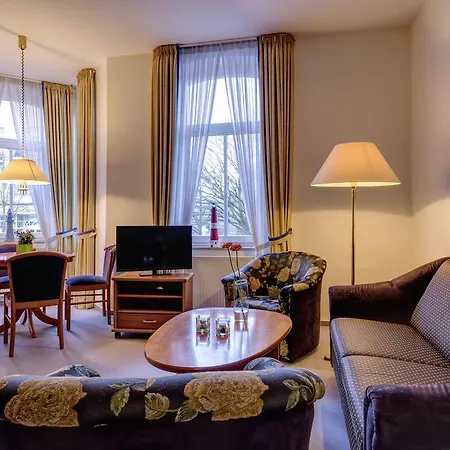 Aquamarin Ferienvilla Apartment Kuehlungsborn