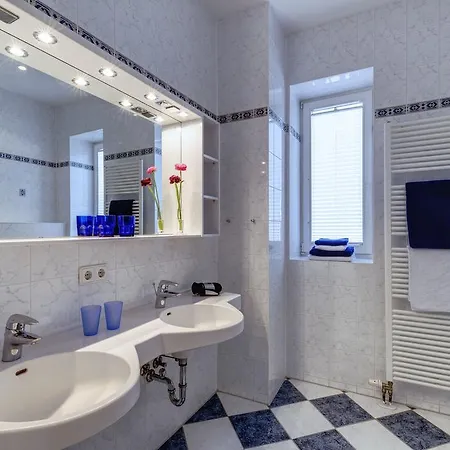 Apartment Aquamarin Ferienvilla *