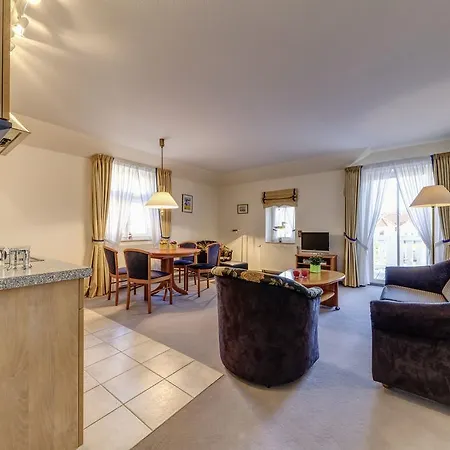 Aquamarin Ferienvilla Apartment *