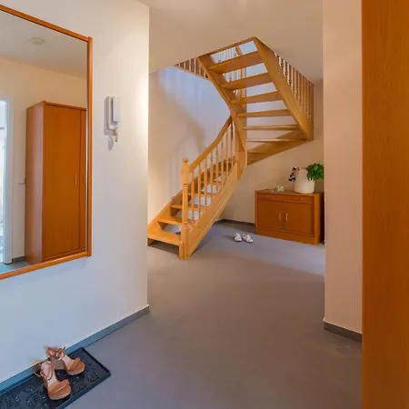 Aquamarin Ferienvilla Apartment