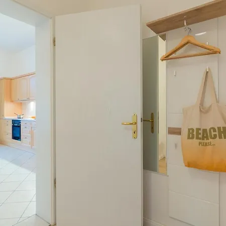 Apartment Aquamarin Ferienvilla Kuehlungsborn